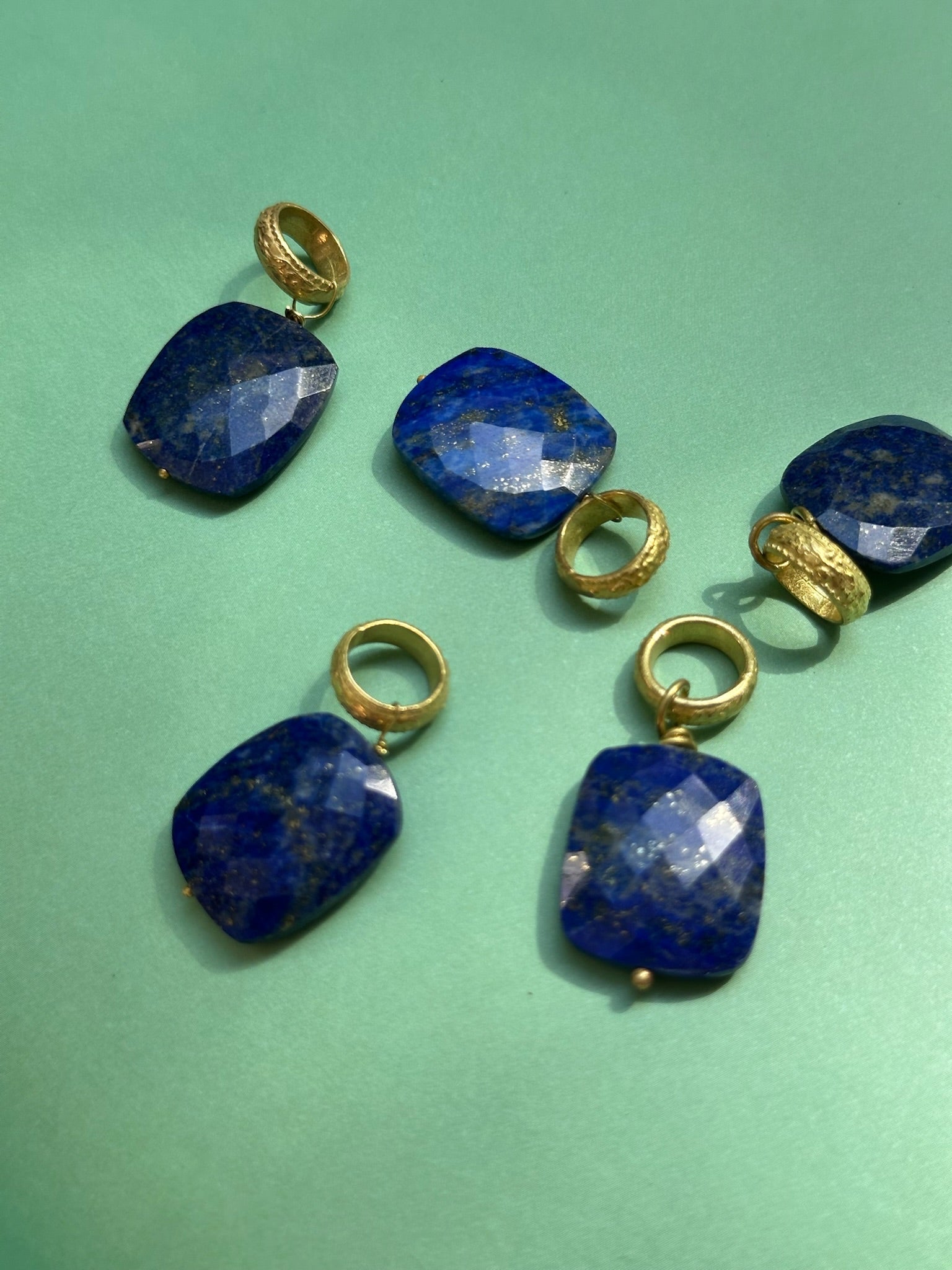 Ultramarine Pendant