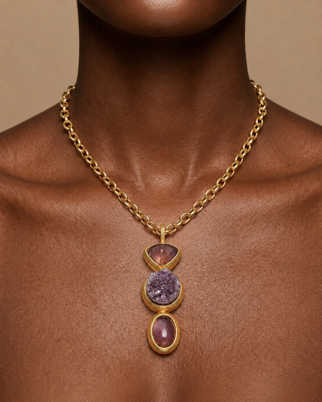 Chain with Symphony pendant