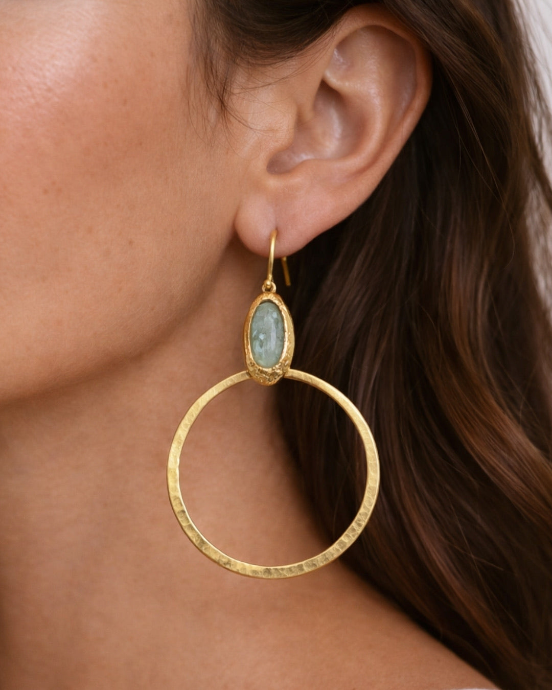 Hoop Earring with Aquamarine