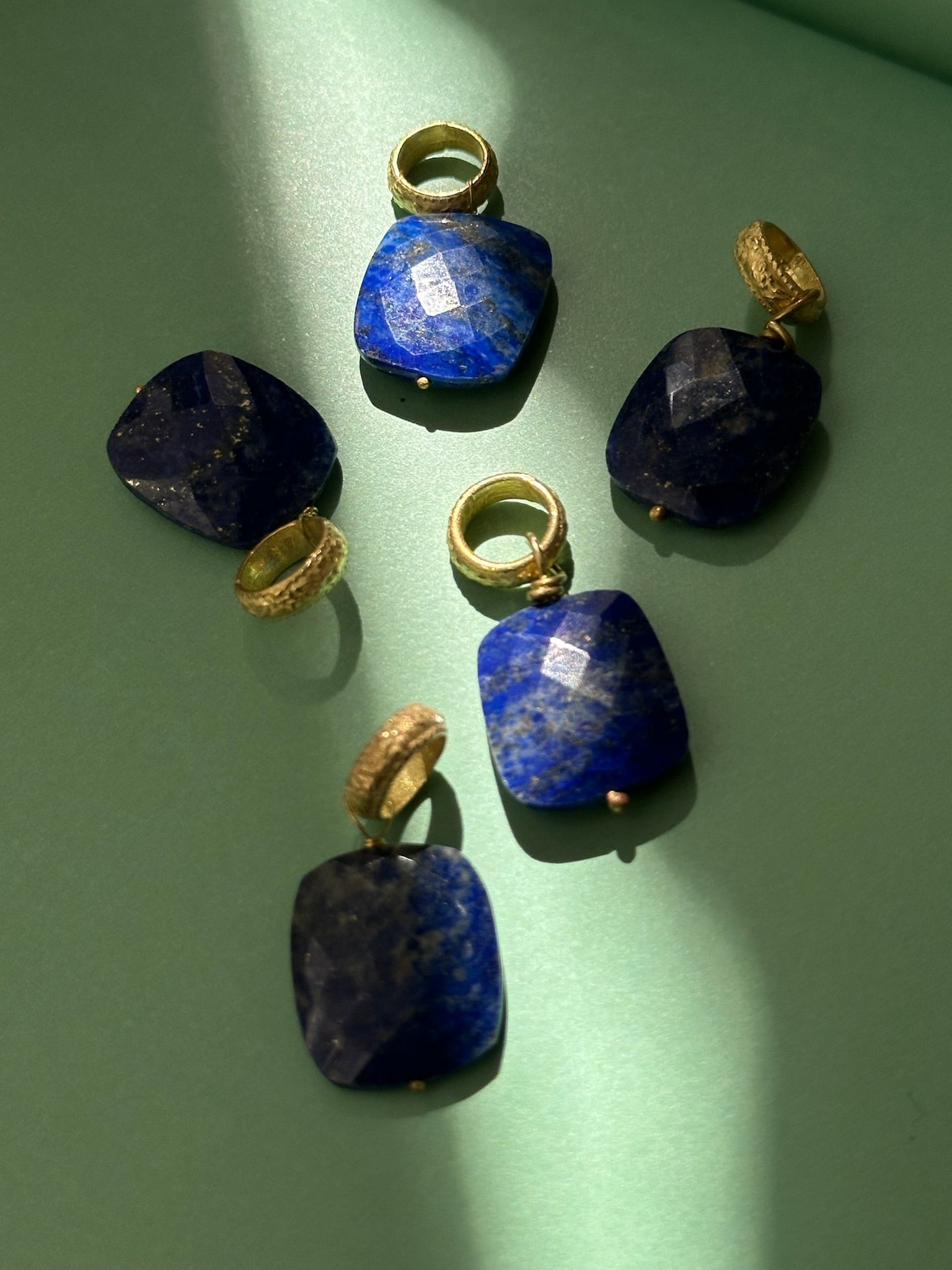 Ultramarine Pendant